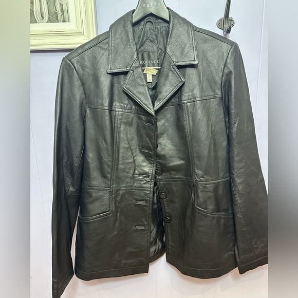 Genuine leather blazer - Picture 1 of 7